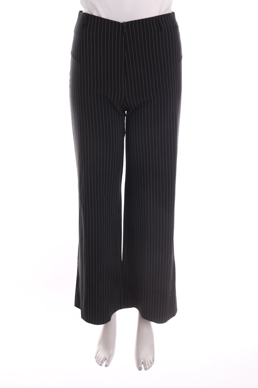 Cinderella - Pants with Pinstripes - M